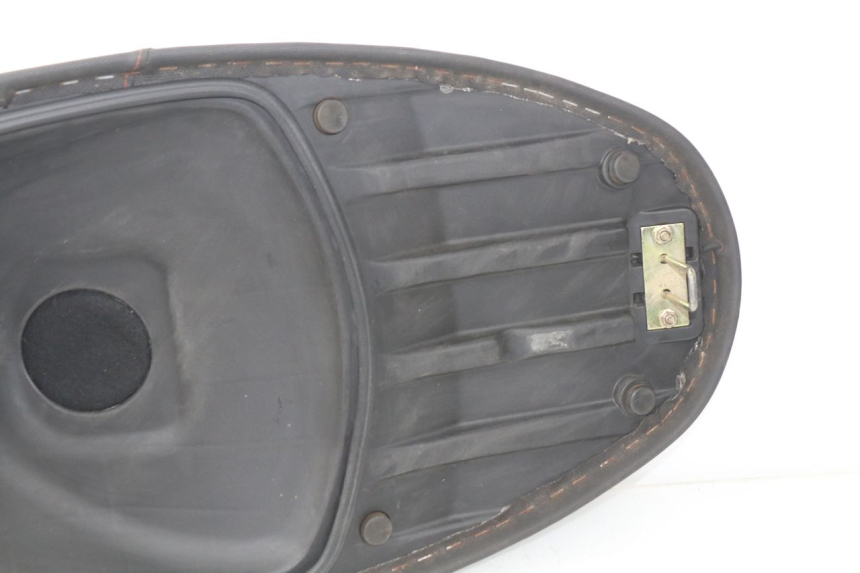 photo de SITZ DAELIM S4 50 (2010 - 2015) - Kennzeichnungen und Originalreferenzen