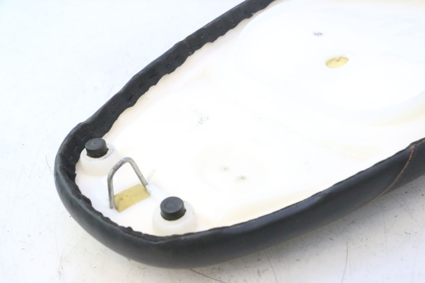 photo de SITZ JM MOTORS SANTANA 50 (2014 - 2023) - Details der Befestigungspunkte