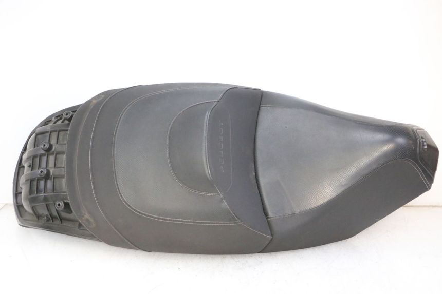 photo de SITZ PEUGEOT SATELIS 125 (2013 - 2018) - Hauptansicht