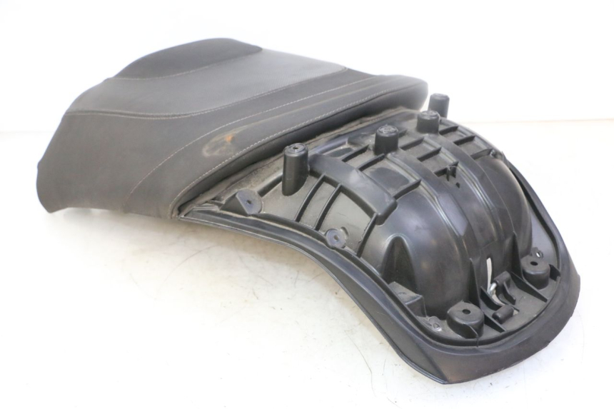 photo de SITZ PEUGEOT SATELIS 125 (2013 - 2018) - Detailansicht des Bauteils