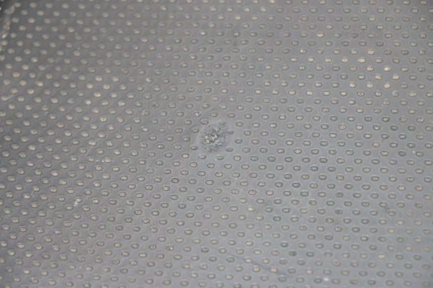 photo de SITZ PEUGEOT SATELIS 125 (2013 - 2018) - Oberflächenzustand und Material