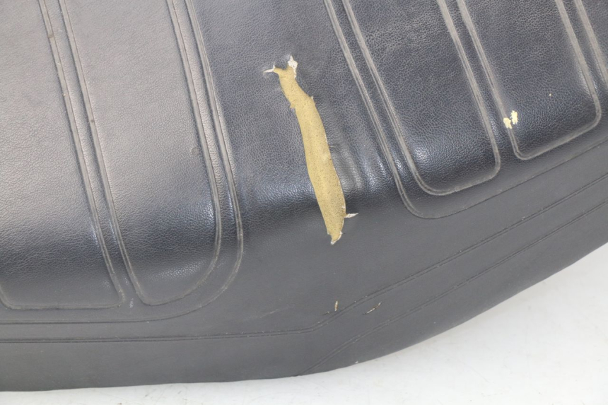 photo de SITZ PEUGEOT SC 50 (1988 - 1992) - Fokus auf die Struktur