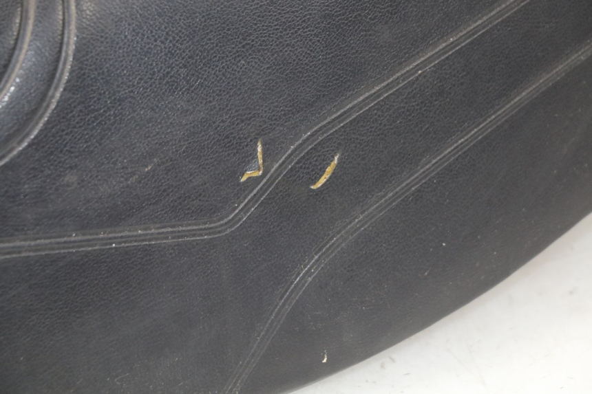 photo de SITZ PEUGEOT SC 50 (1988 - 1992) - Kennzeichnungen und Originalreferenzen