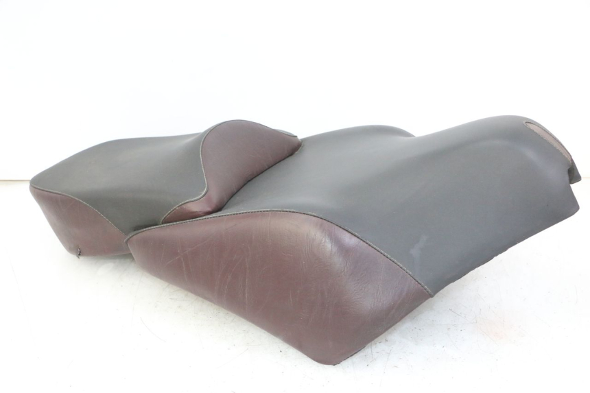 photo de SITZ APRILIA SCARABEO GT TOURING 125 (1999 - 2005) - Detaillierte Sichtprüfung