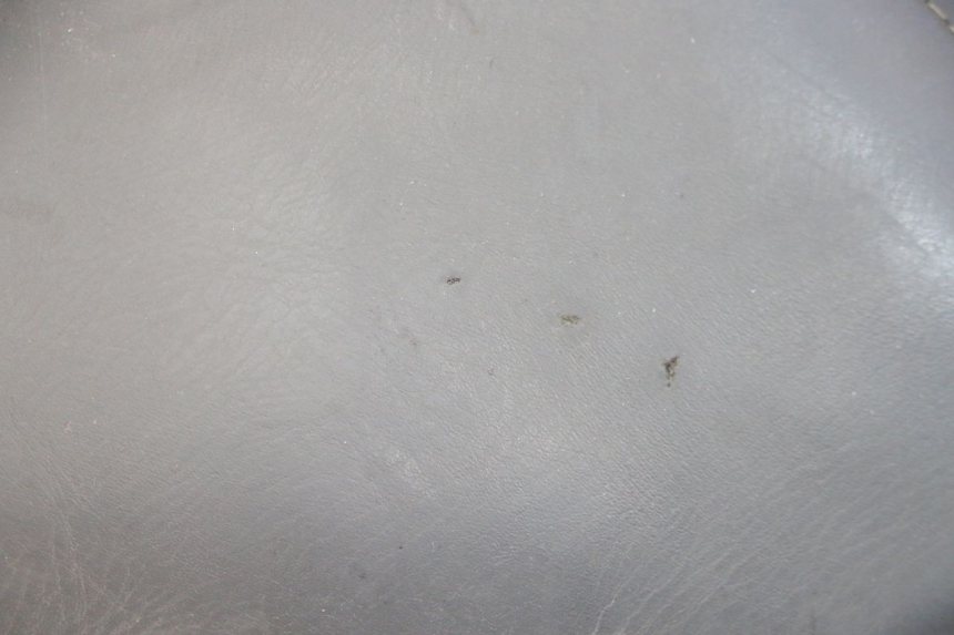 photo de SELLE HONDA SCV LEAD 100 (2003 - 2007) - Hochauflösende Nahaufnahme