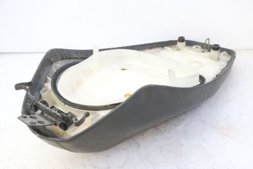 photo de SELLE HONDA SCV LEAD 100 (2003 - 2007) - Technische Nahaufnahme