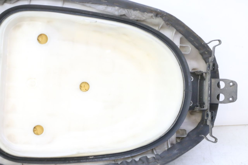 photo de SELLE HONDA SCV LEAD 100 (2003 - 2007) - Kennzeichnungen und Originalreferenzen