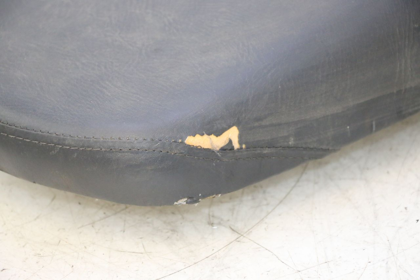photo de SELLE HONDA SCV LEAD 100 (2003 - 2007) - Fokus auf die Struktur