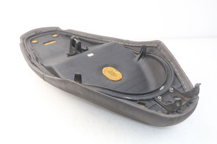 photo de SITZ HONDA SES DYLAN 125 (2002 - 2006) - Oberflächenzustand und Material