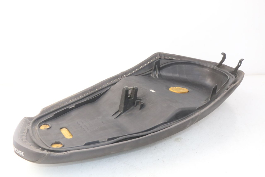 photo de SITZ HONDA SES DYLAN 125 (2002 - 2006) - Geprüftes Gebrauchtteil