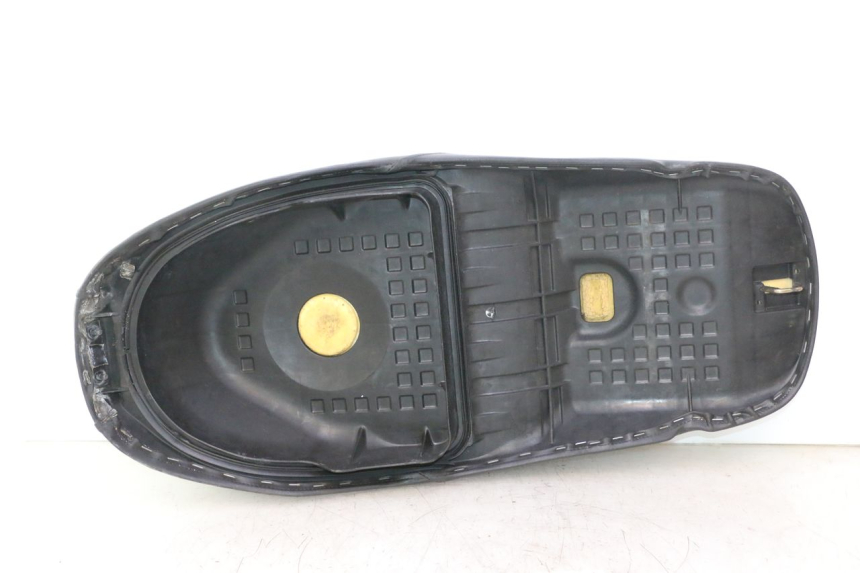 photo de SITZ HONDA SH 125 (2001 - 2003) - Detailansicht des Bauteils