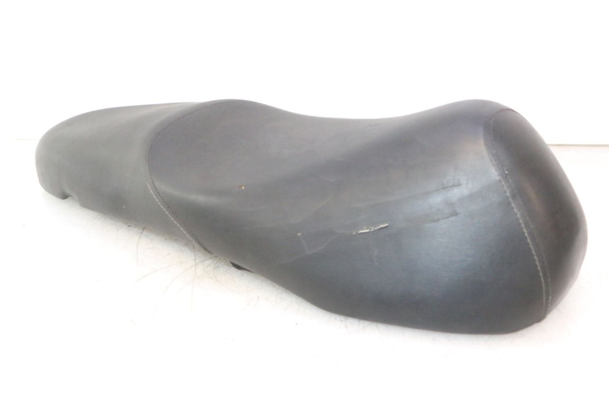 photo de SITZ HONDA SH 125 (2001 - 2003) - Zoom auf Komponenten