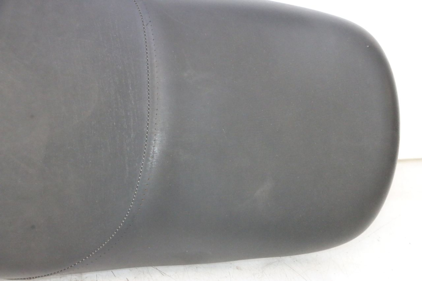 photo de SITZ HONDA SH 125 (2001 - 2003) - Profilansicht des Ersatzteils