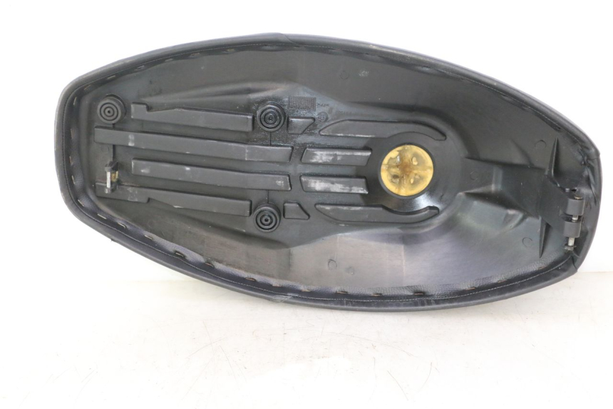photo de SITZ YAMAHA SLIDER 50 (1999 - 2004) - Zoom auf Komponenten