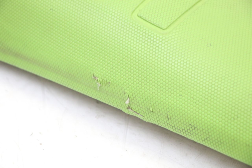 photo de SITZ SMALL MX THUNDER 250 - Details der Befestigungspunkte