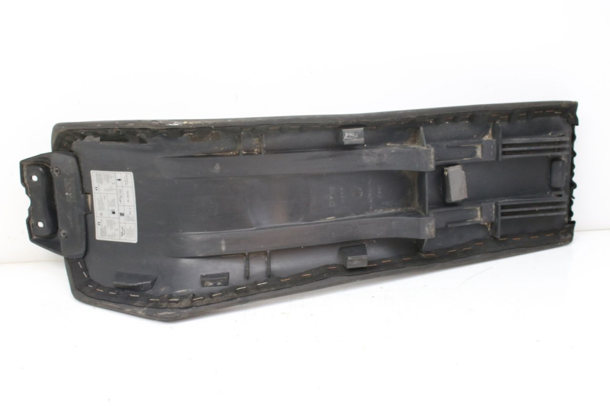 photo de SITZBANK GILERA SMT SUPERMOTARD 50 (2009 - 2017) - Zoom auf Gebrauchszustand