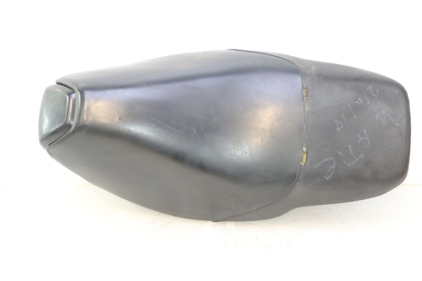 photo de SITZ PEUGEOT SPEEDFIGHT 2 AC 50 (2000 - 2009) - Hauptansicht