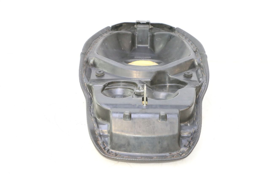 photo de SITZ PEUGEOT SPEEDFIGHT 2 AC 50 (2000 - 2009) - Details der Befestigungspunkte