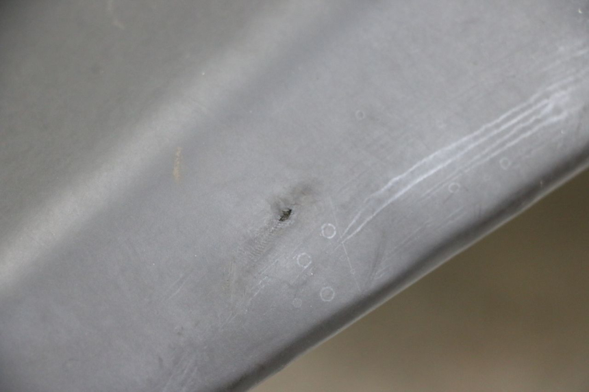 photo de SITZ PEUGEOT SPEEDFIGHT 4 2T 50 (2015 - 2019) - Zoom auf Gebrauchszustand