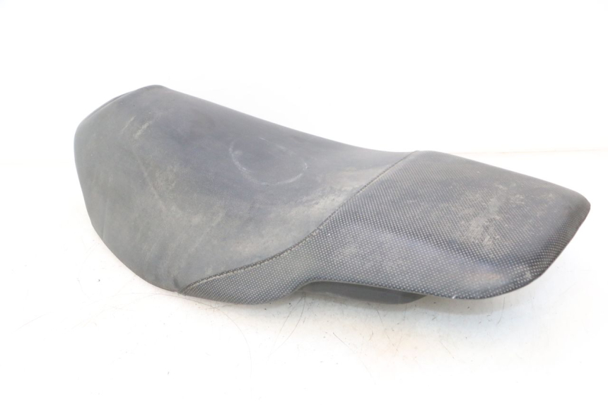 photo de SELLE PEUGEOT SPEEDFIGHT LC 50 (1996 - 2002) - Zoom auf Komponenten