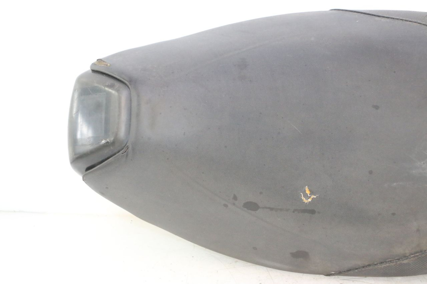 photo de SELLE PEUGEOT SPEEDFIGHT LC 50 (1996 - 2002) - Fokus auf die Struktur