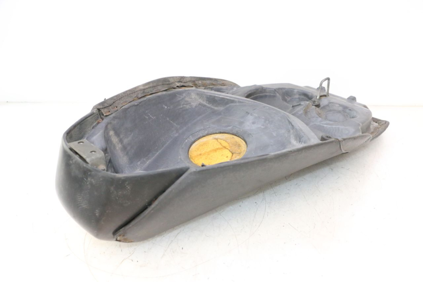 photo de SELLE PEUGEOT SPEEDFIGHT LC 50 (1996 - 2002) - Zoom auf Gebrauchszustand