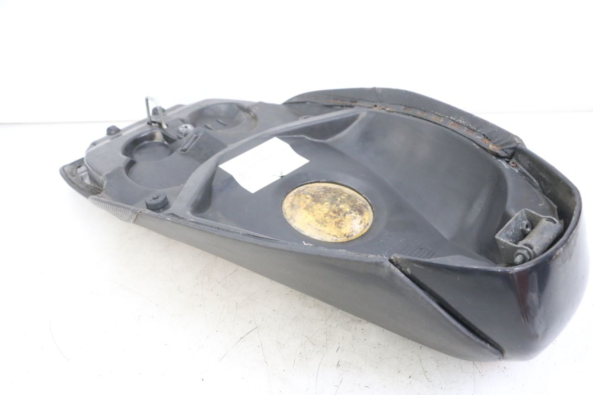 photo de SELLE PEUGEOT SPEEDFIGHT 100 (1997 - 2007) - Zoom auf Gebrauchszustand