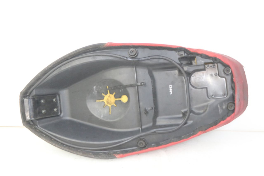 photo de SITZBANK APRILIA SR 2T 50 (2012 - 2017) - Zoom auf Komponenten