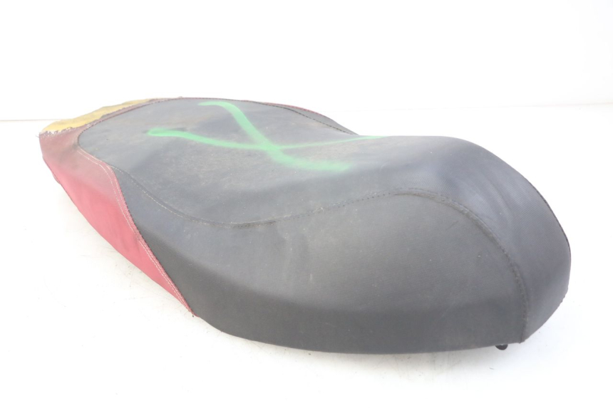 photo de SITZBANK APRILIA SR 2T 50 (2012 - 2017) - Alternative Perspektive