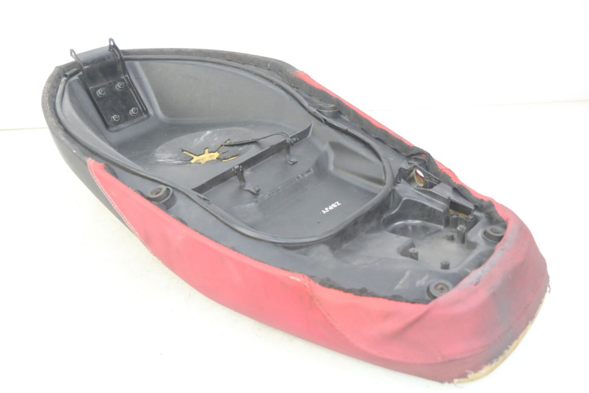 photo de SITZBANK APRILIA SR 2T 50 (2012 - 2017) - Geprüftes Gebrauchtteil