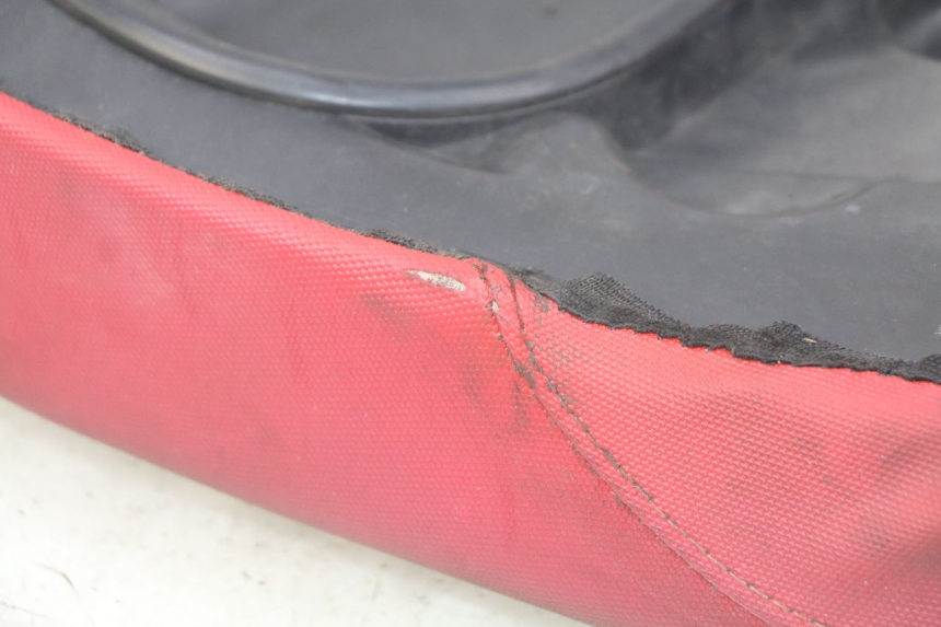 photo de SITZBANK APRILIA SR 2T 50 (2012 - 2017) - Kennzeichnungen und Originalreferenzen