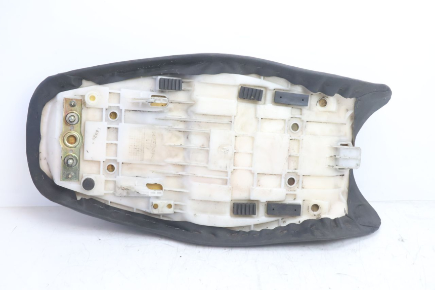 photo de SITZ DUCATI SS IE DS CARENEE 1000 (2002 - 2006) - Oberflächenzustand und Material