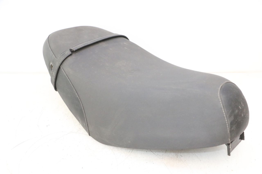 photo de SITZ GILERA STALKER 50 (2004 - 2014) - Details der Befestigungspunkte