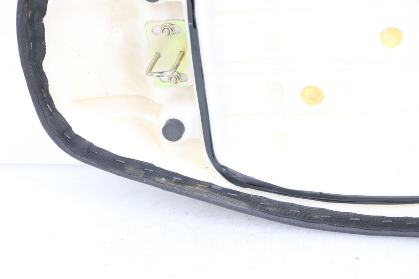 photo de Sitzbank VASTRO STREET X 4T 50 (2016 - 2021) - Weitere Ansicht des Artikels