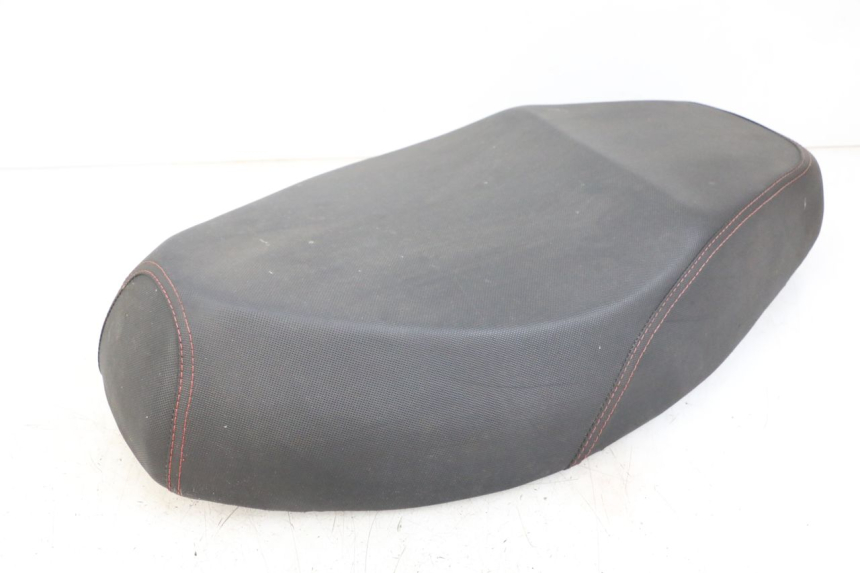 photo de Sitzbank VASTRO STREET X 4T 50 (2016 - 2021) - Zoom auf Gebrauchszustand