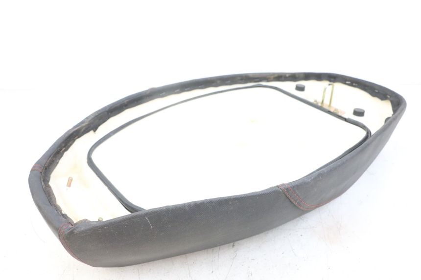 photo de Sitzbank VASTRO STREET X 4T 50 (2016 - 2021) - Details der Befestigungspunkte