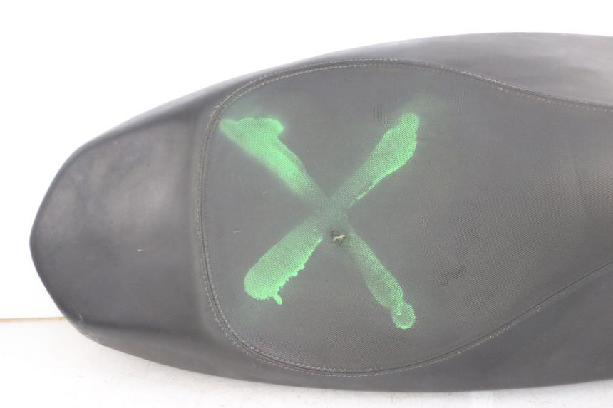 photo de SITZ PEUGEOT STREETZONE 2T 50 (2014 - 2019) - Zoom auf Komponenten