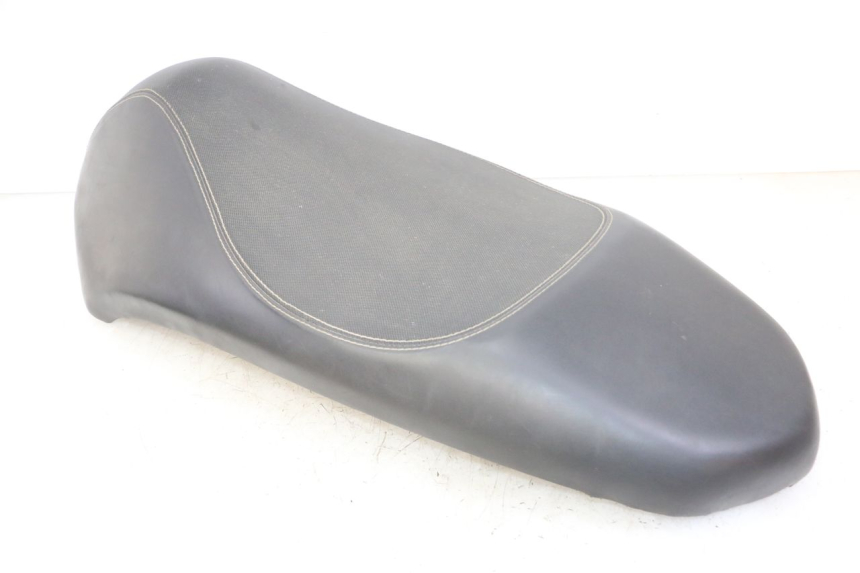 photo de SITZ PEUGEOT STREETZONE I NAKED 2T 50 (2018 - 2020) - Hochauflösende Nahaufnahme