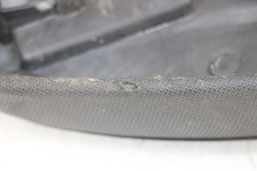 photo de SITZBANK MBK STUNT NAKED 50 (2004 - 2018) - Charakteristische Merkmale