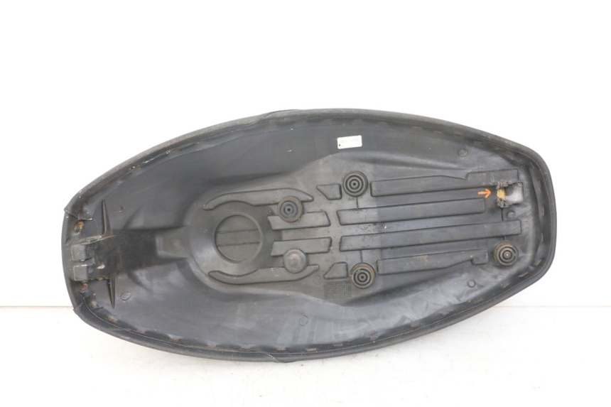 photo de SITZBANK MBK STUNT NAKED 50 (2004 - 2018) - Alternativer Blickwinkel