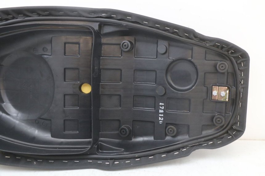 photo de SITZ KYMCO SUPER 8 4T 50 (2018 - 2020) - Gesamtansicht des Produkts