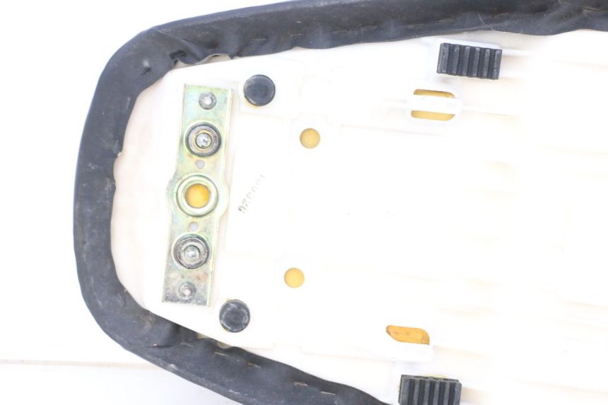 photo de SITZ SUZUKI GSF S BANDIT 600 (2000 - 2004) - Geprüftes Gebrauchtteil