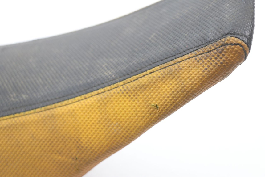 photo de SITZBANK KTM SX 85 (2003 - 2012) - Details der Befestigungspunkte