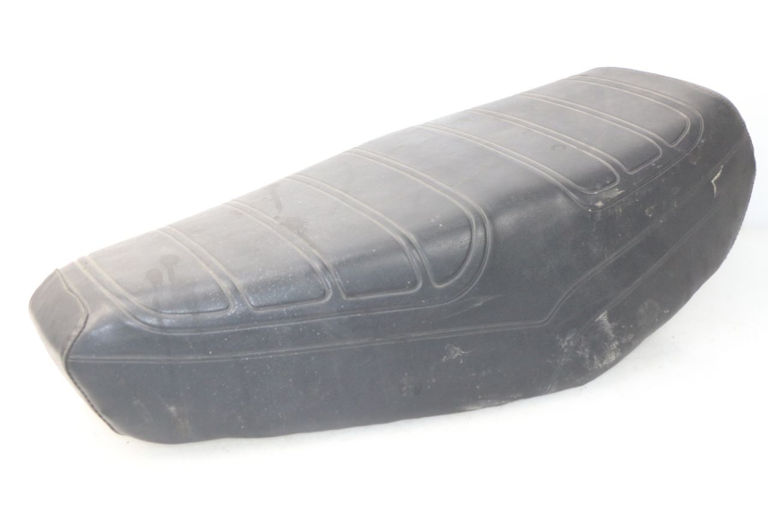 photo de SITZ PEUGEOT SX 80 (1986 - 1995) - Oberflächenzustand und Material