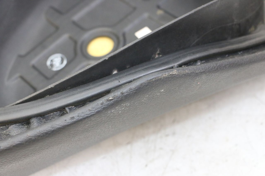 photo de SELLE SYM JET 14 4T 50 (2018 - 2022) - Oberflächenzustand und Material