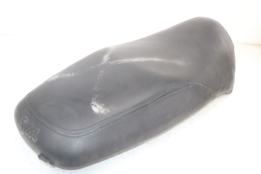 photo de SELLE SYM ORBIT III 3 4T 50 (2018 - 2021) - Details der Befestigungspunkte