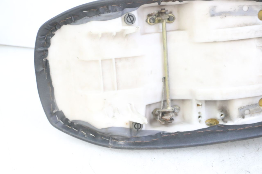 photo de SITZ YAMAHA TDR DELTABOX 125 (1997 - 2003) - Geprüftes Gebrauchtteil