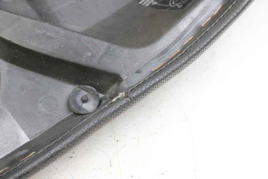 photo de SITZBANK PEUGEOT TKR TREKKER FURIOUS 50 (2005 - 2014) - Detailansicht des Bauteils