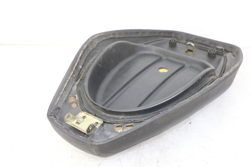 photo de SITZBANK TNT MOTOR ROMA 10' 4T 50 (2019 - 2022) - Detailansicht des Bauteils