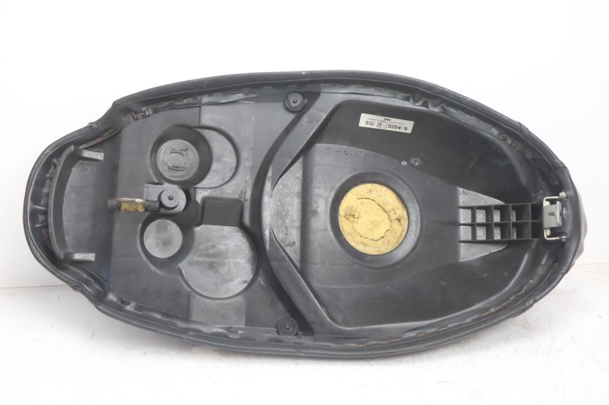 photo de SITZ PEUGEOT TREKKER TKR 50 (2005 - 2014) - Kennzeichnungen und Originalreferenzen